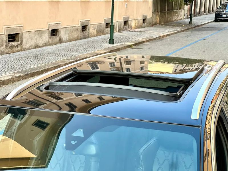 Peugeot 5008 • 2019 • 67,000 km 3