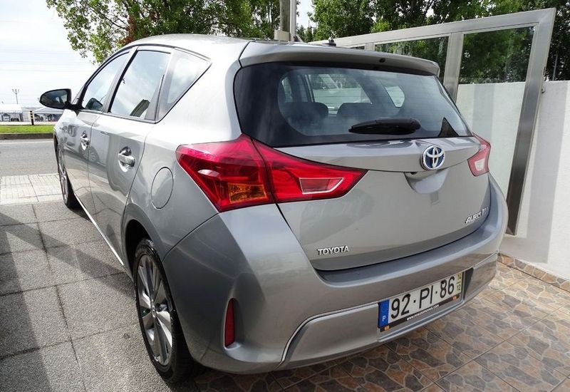 Toyota Yaris • 2014 • 41,000 km 3