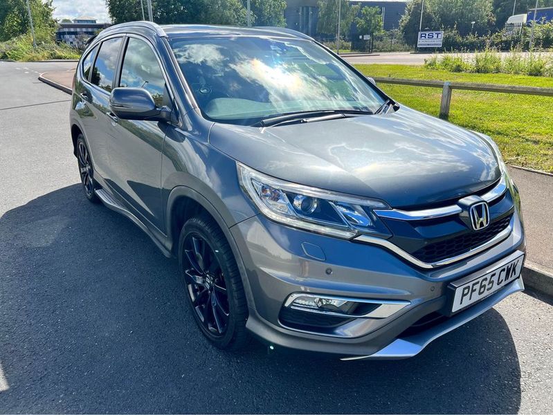 Honda CR-V • 2015 • 93,000 km 2