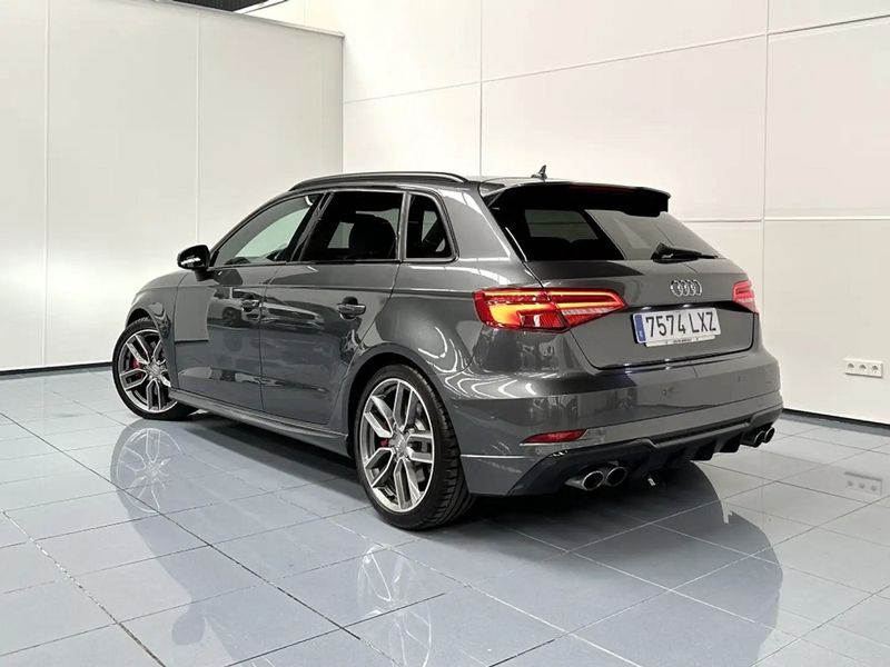 Audi A3 • 2016 • 115,000 km 3