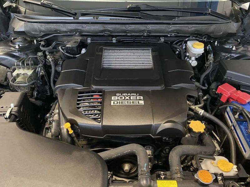 Subaru Outback • 2018 • 94,000 km 12