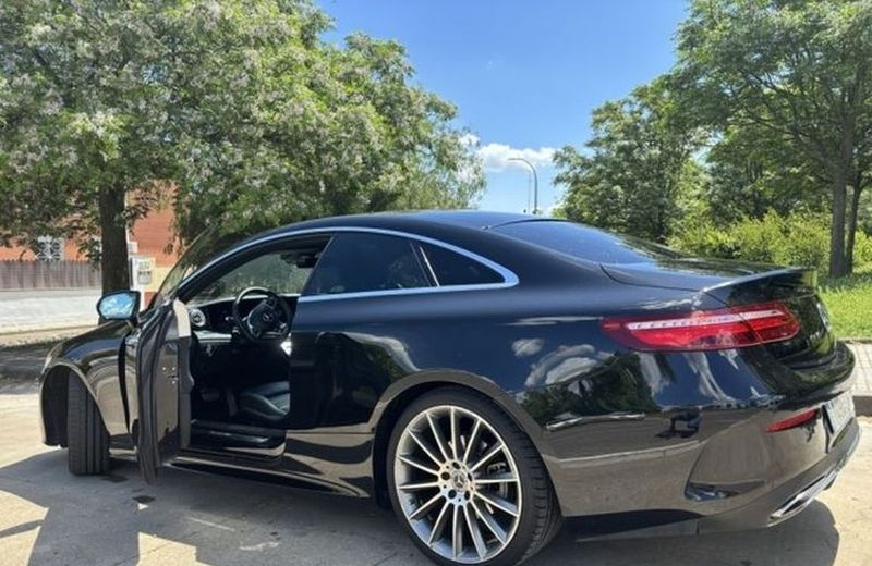 Mercedes-Benz E Coupé • 2017 • 54,000 km 16