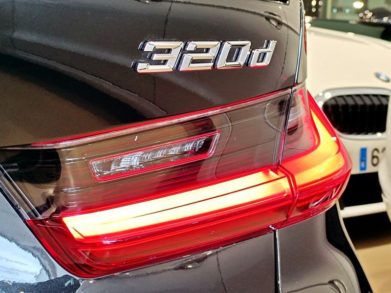 BMW 3 Series • 2024 • 20,000 km 10