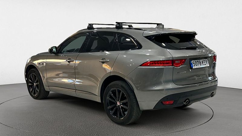 Jaguar F-Pace • 2019 • 40,250 km 2