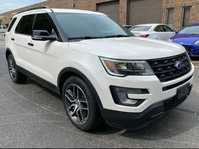 Ford Explorer • 2016 • 135,000 km 1