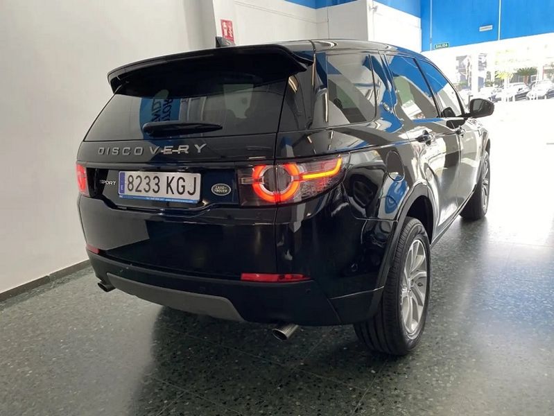 Land Rover Discovery Sport • 2018 • 141,000 km 5
