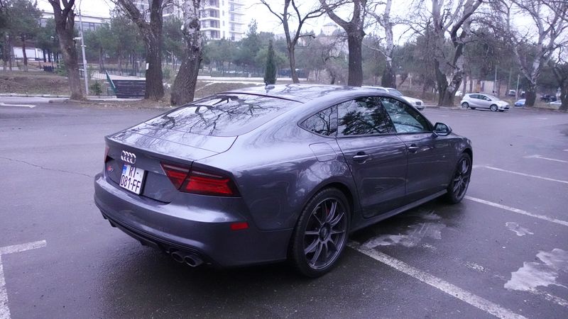 Audi S7 • 2017 • 51,000 km 17