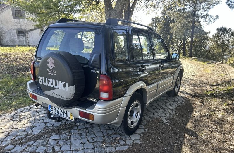 Suzuki Grand Vitara • 1998 • 255,000 km 2
