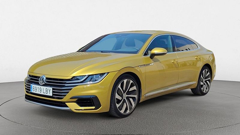 Volkswagen Arteon • 2019 • 54,530 km 2