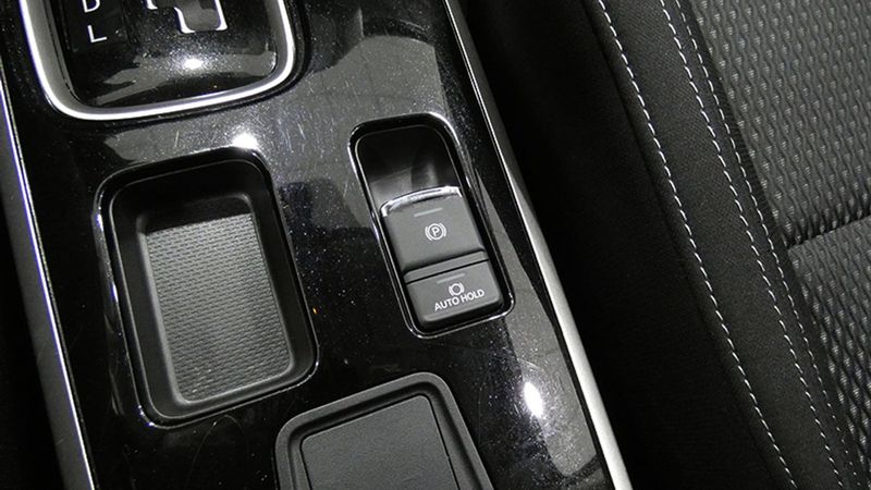 Mitsubishi Outlander • 2019 • 17,586 km 28