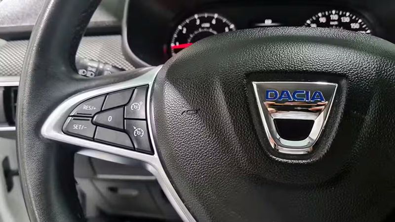 Dacia Sandero • 2022 • 364,002 km 23