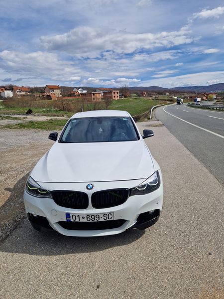 BMW 328i • 2016 • 260,000 km 6