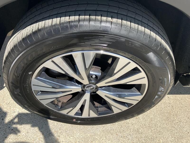 Nissan X-Trail • 2024 • 15,120 km 34