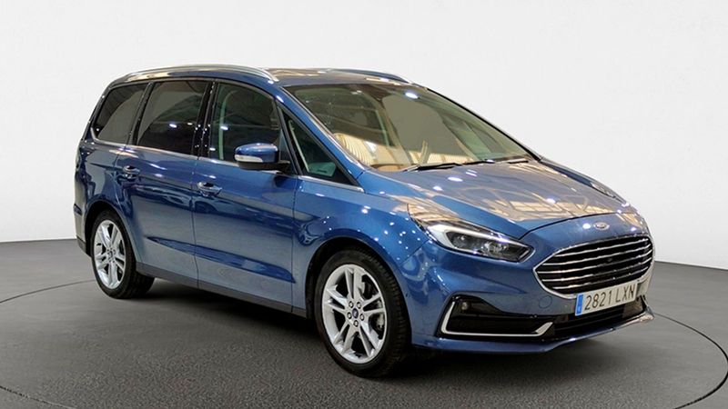 Ford Galaxy • 2022 • 45,807 km 2