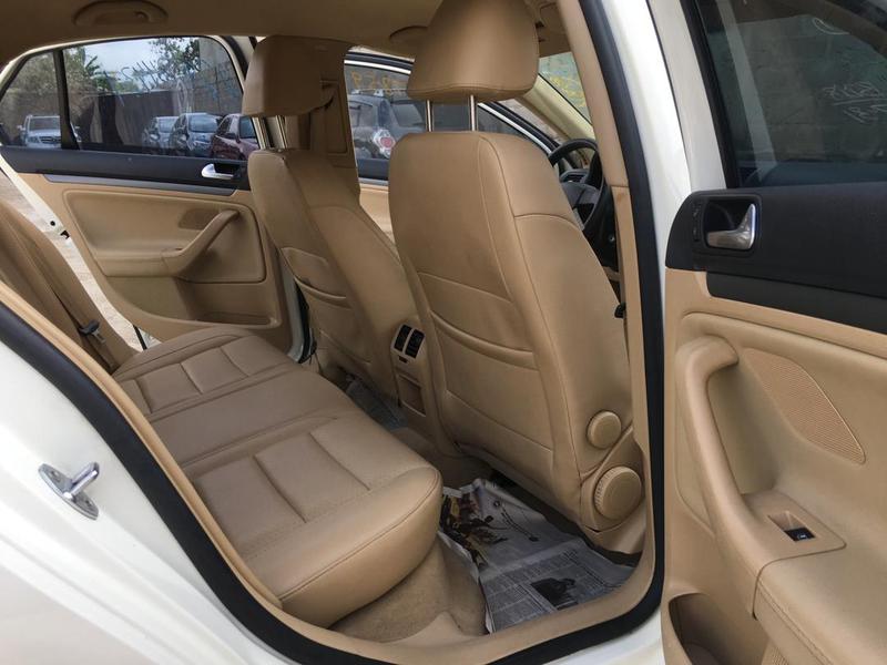 Volkswagen Golf GTI • 2009 • 208,444 km 5