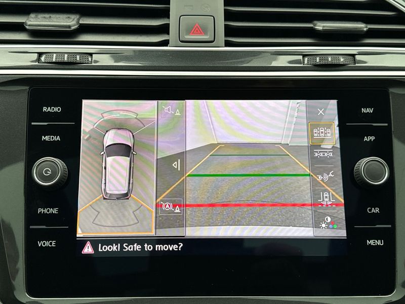 Volkswagen Tiguan • 2020 • 118,800 km 2