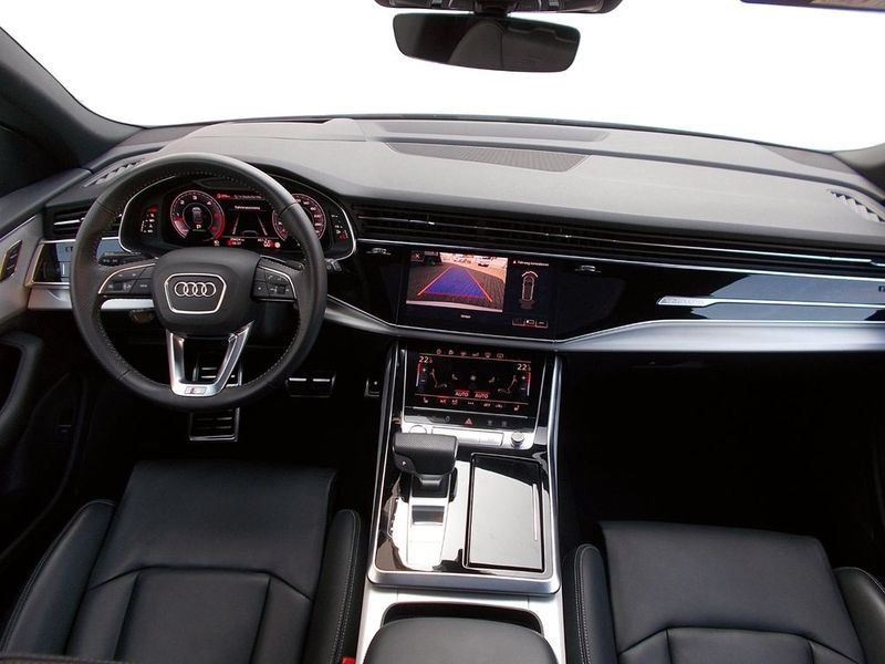 Audi Q8 • 2018 • 39,500 km 6