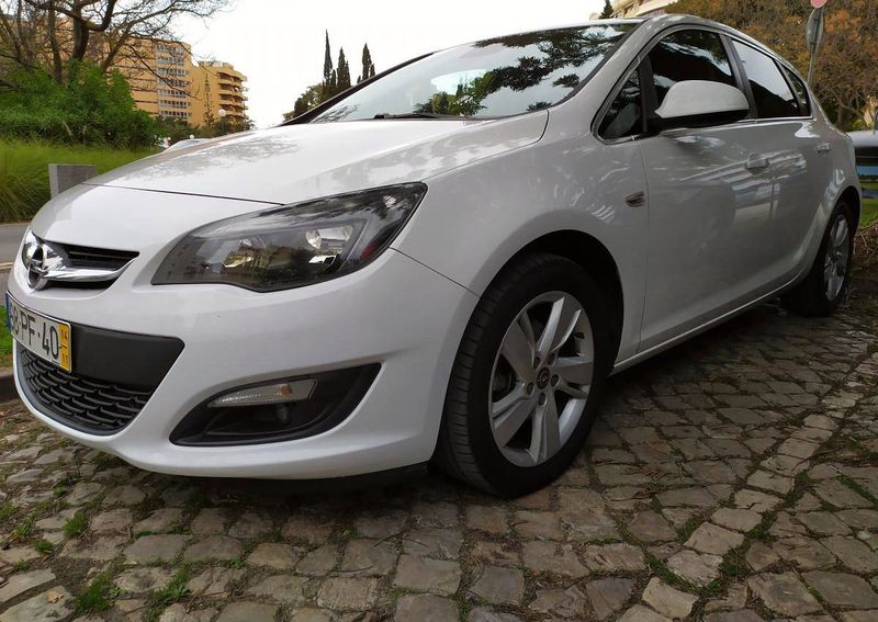 Opel Astra • 2014 • 140,000 km 1