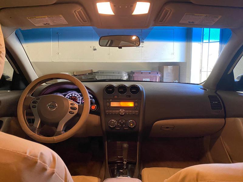 Nissan Altima • 2011 • 133,865 km 7