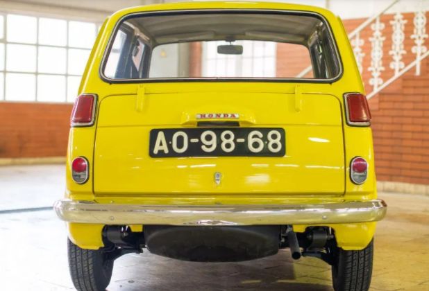 Honda CR-V • 1973 • 11,371 km 2