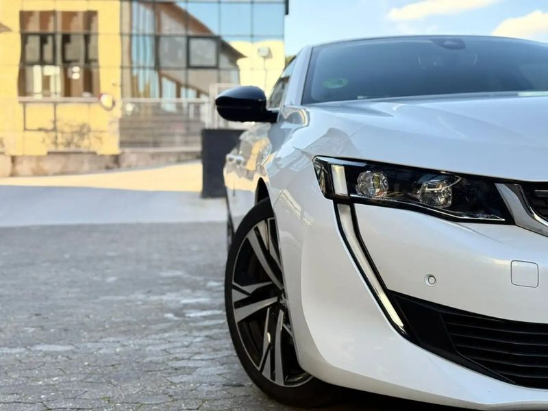 Peugeot 508 • 2019 • 78,000 km 12