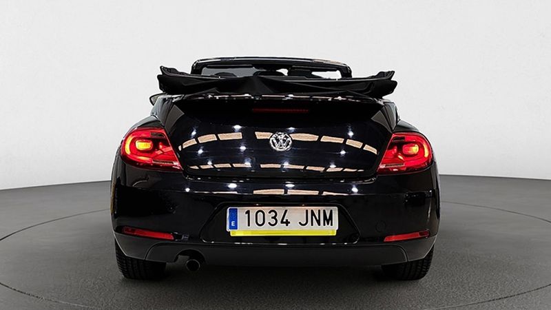 Volkswagen Beetle • 2016 • 103,466 km 9