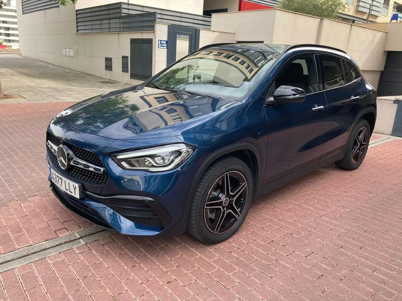 Mercedes-Benz GLA • 2020 • 32,500 km 1