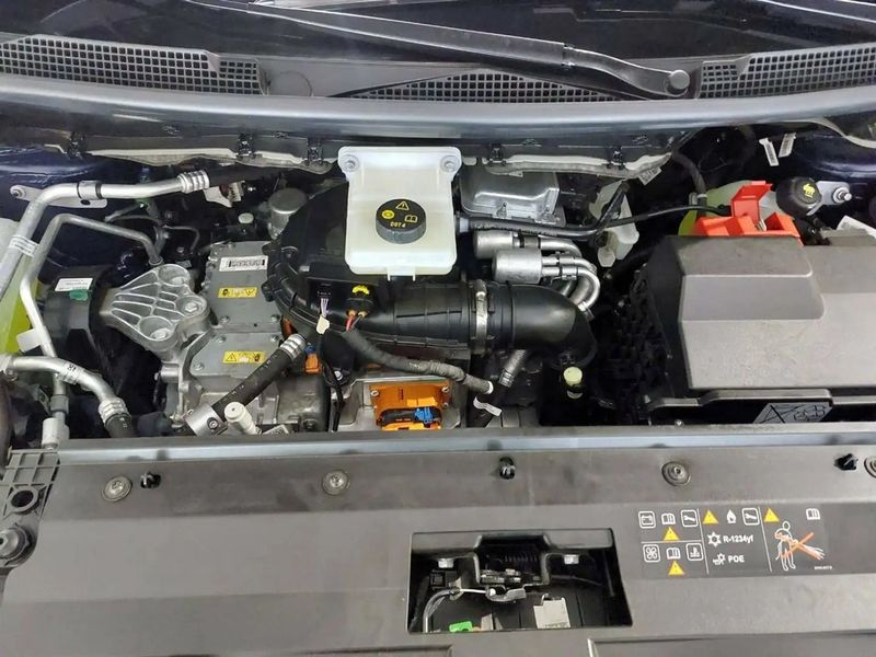 Renault Kangoo • 2023 • 12,222 km 6