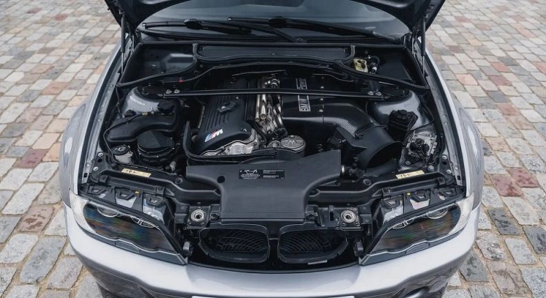 BMW M3 • 2003 • 88,000 km 7