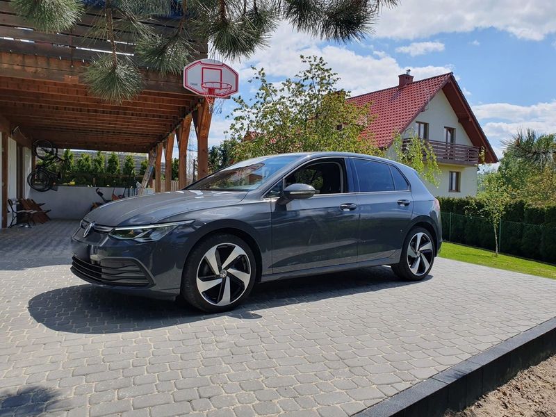 Volkswagen Golf • 2020 • 38,000 km 1