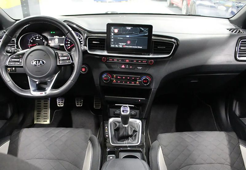 Kia Pro Cee`d • 2019 • 83,544 km 6