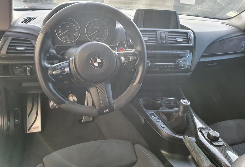 BMW 328i • 2015 • 90,000 km 3