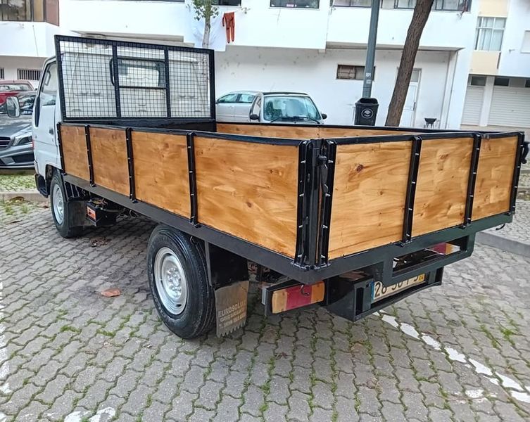 Toyota Dyna • 2000 • 240,000 km 5