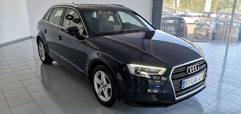 Audi A3 Sportback • 2017 • 123,780 km 1