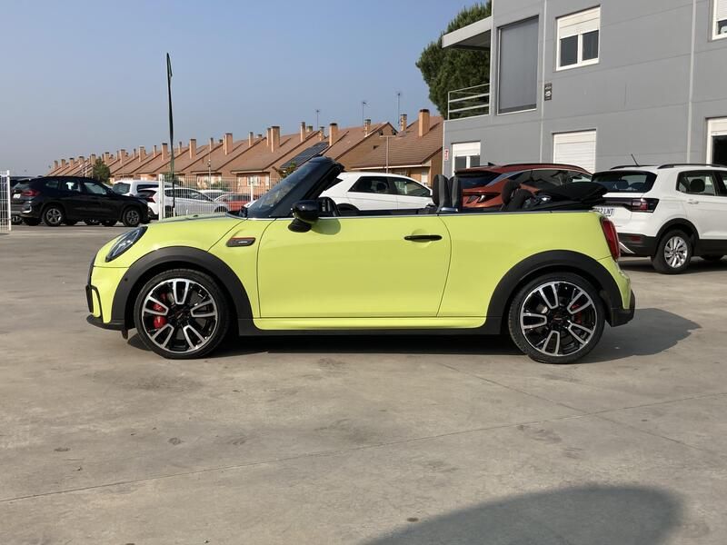 MINI Cooper • 2021 • 10,722 km 2