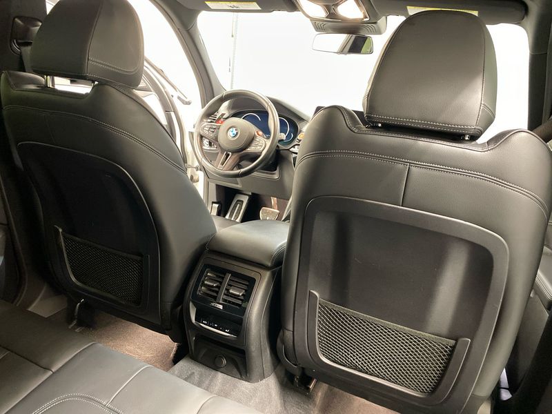 BMW X3 • 2020 • 18,803 km 2