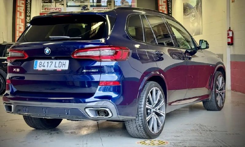 BMW X5 • 2020 • 82,000 km 5
