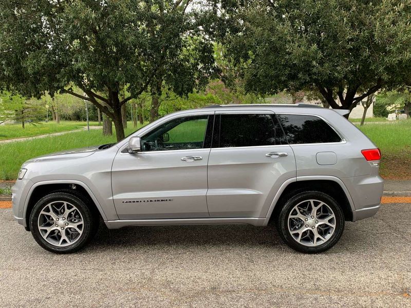 Jeep Grand Cherokee • 2019 • 142,000 km 1