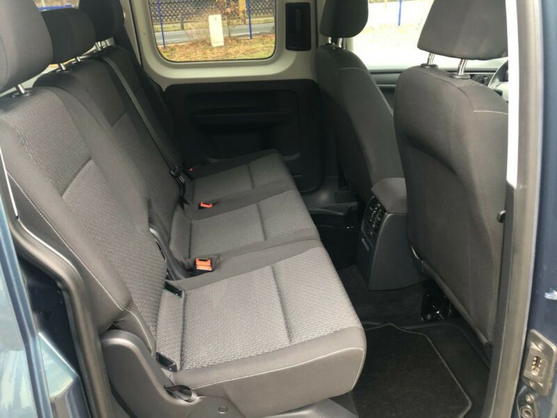 Volkswagen Caddy • 2015 • 67,300 km 10