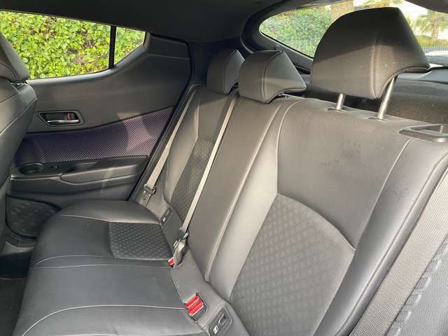 Toyota C-HR • 2022 • 20,700 km 7