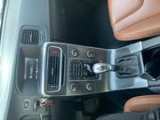 Volvo S60 • 2013 • 104,000 km 10