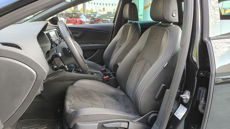 Seat Leon • 2019 • 86,450 km 9