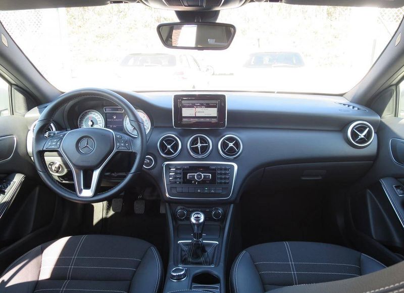 Mercedes-Benz A • 2013 • 80,000 km 3