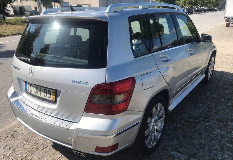 Mercedes-Benz GLK • 2010 • 149,999 km 2