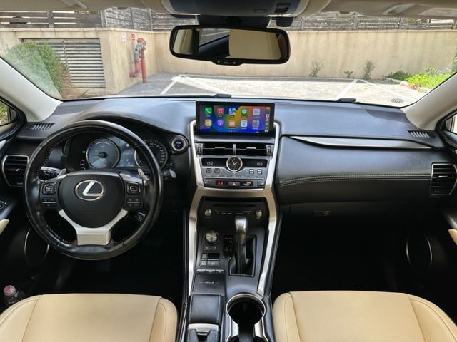 Lexus NX • 2020 • 61,000 km 6