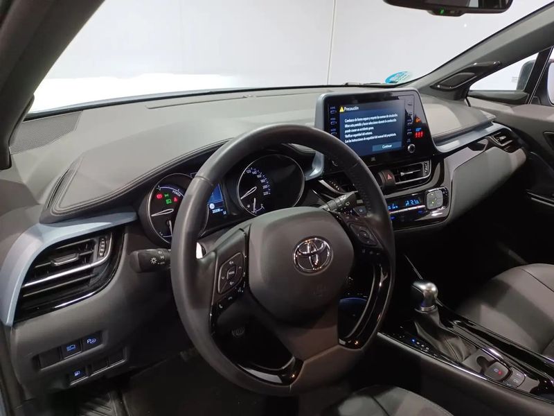 Toyota C-HR • 2022 • 20,000 km 4