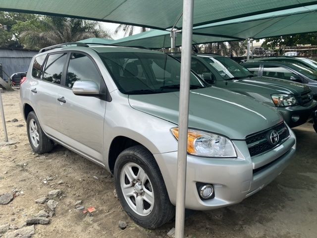 Toyota RAV4 • 2010 • 34 km 1