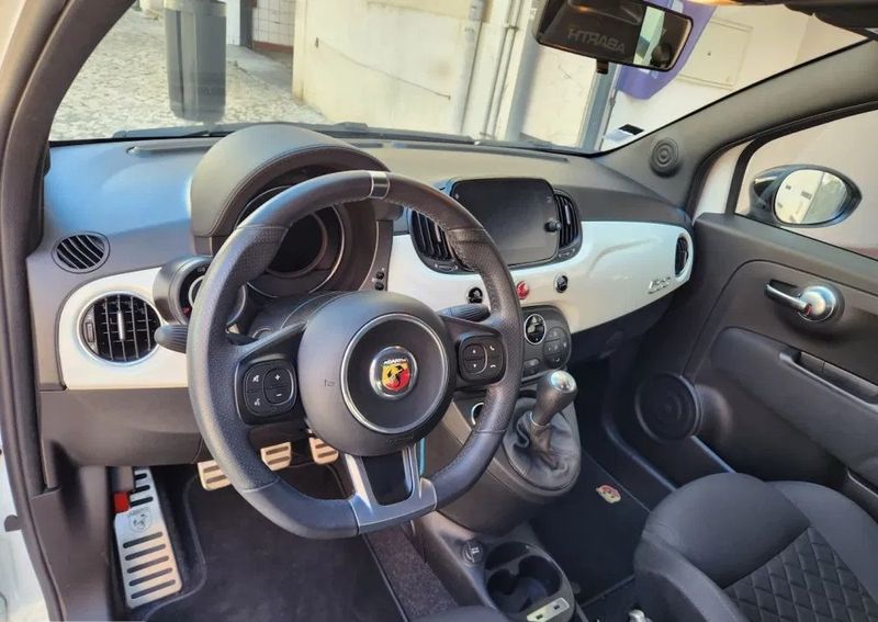 Fiat 500 • 2022 • 9,000 km 3