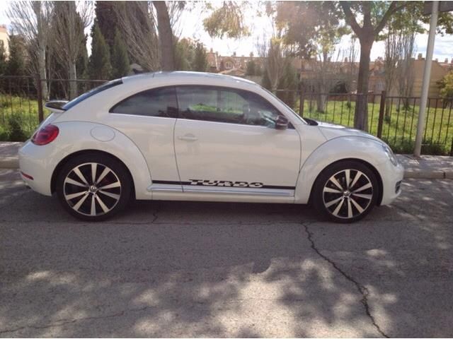 Volkswagen Beetle • 2011 • 118,000 km 1