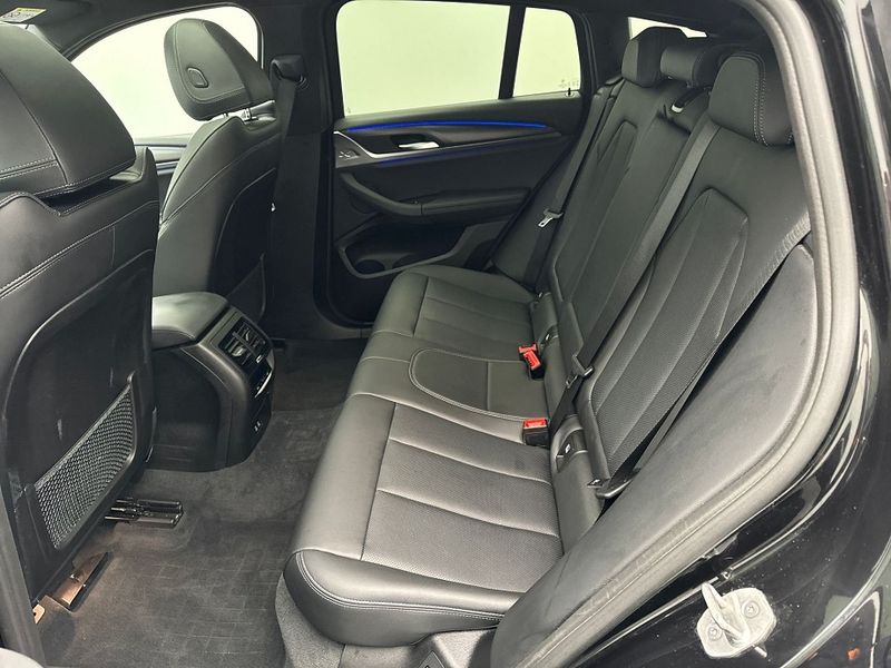 BMW X4 • 2022 • 222,000 km 5